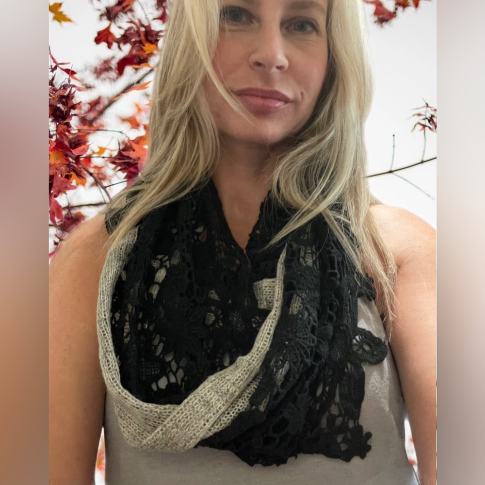 NWT! Floral Lace Infinity Scarf
